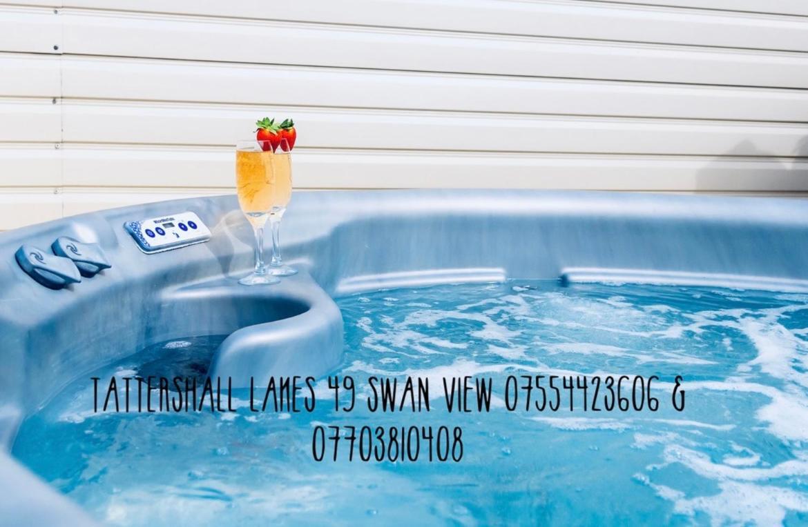 Swan View Retreats # Hottub # Egg Chair # Bbq & Bikes Included 8 Berth Таттершелл Екстер'єр фото